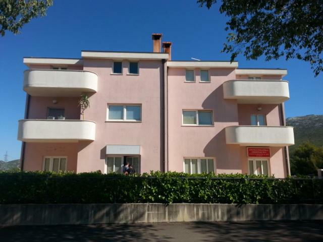 Apartment Smodlaka Dugopolje Zewnętrze zdjęcie